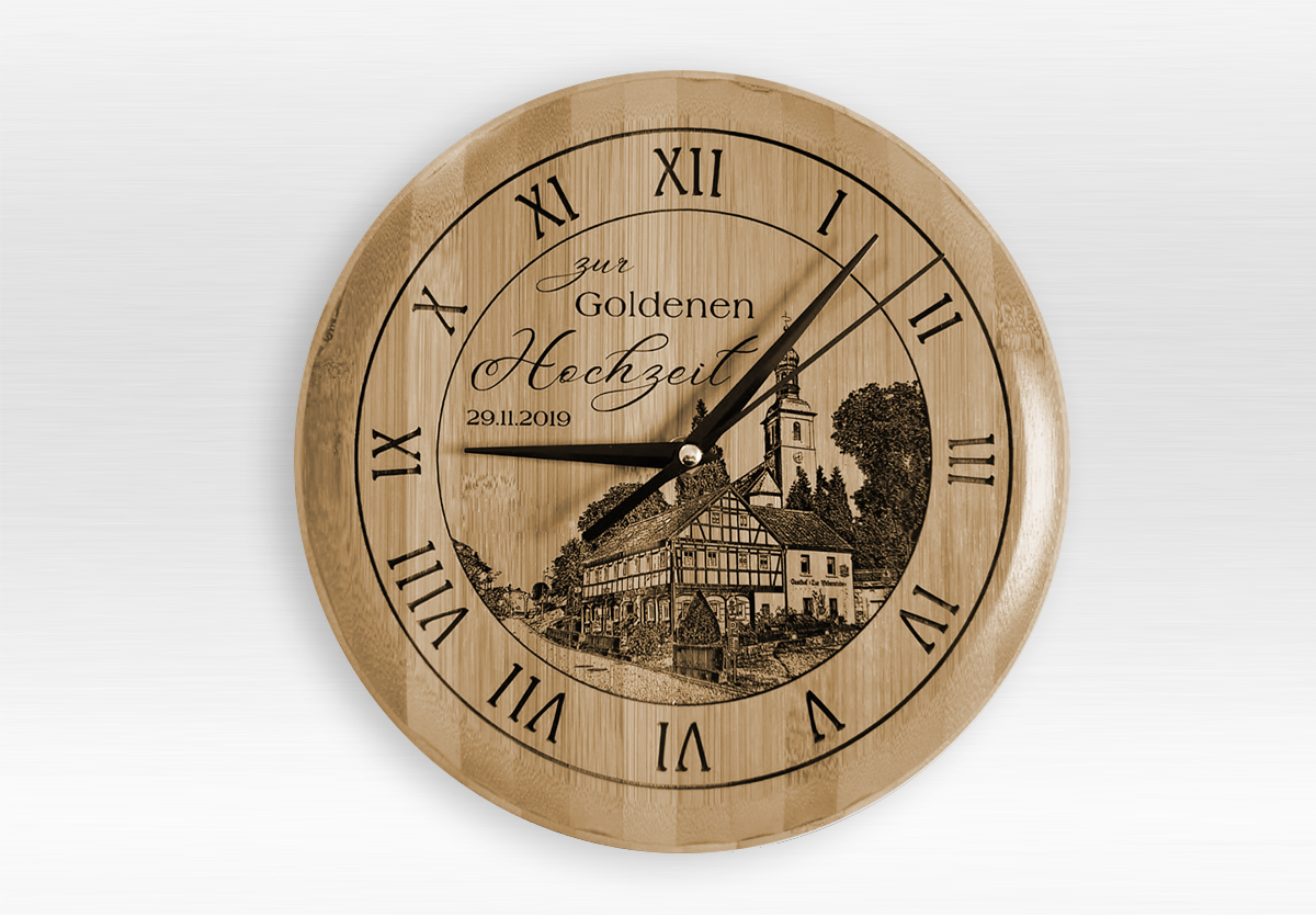 Bambusuhr - 26 cm Durchmesser - Gestalten Sie online Ihre Bambusuhr,&nbsp;26 cm Durchmesser,&nbsp;mit Ihrer individuellen Lasergravur!