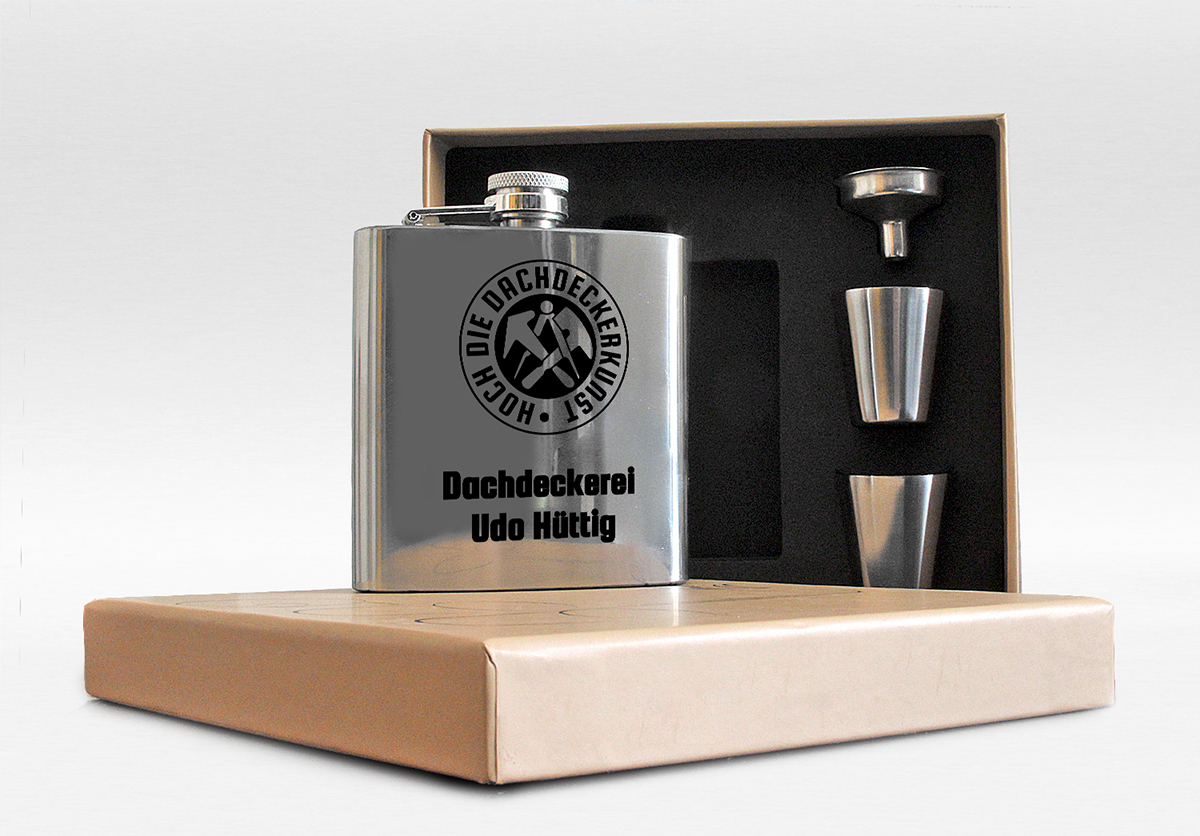 Flachmann mit Geschenkbox - Erstellen Sie Ihren individuellen Flachmann 170 ml mit Gravur in einer Geschenkbox mit 2 Bechern und einem Trichter.&nbsp;